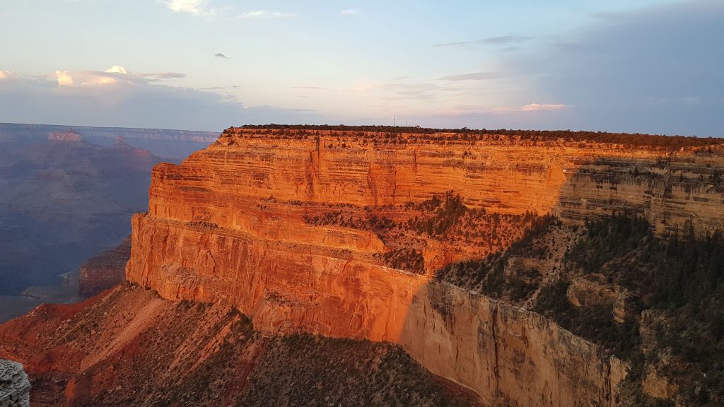 Coucher de soleil sur le Grand Canyon