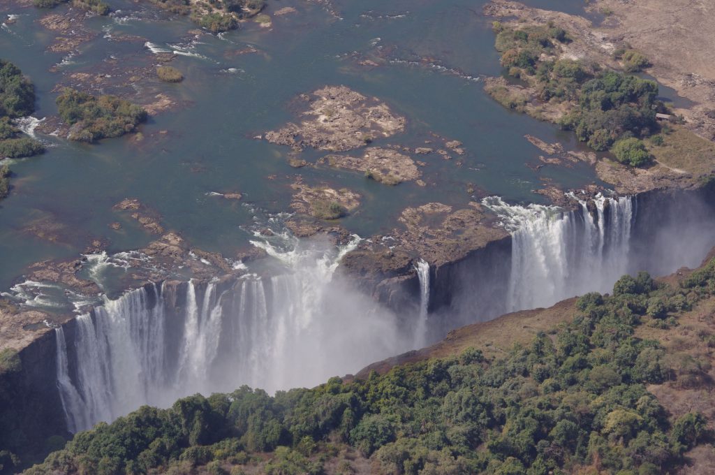 Les Chutes Victoria vues du ciel