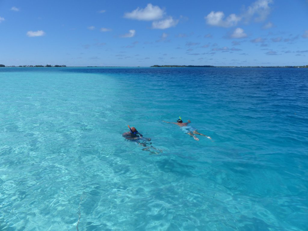 Snorkeling dans le lagon de Bora Bora