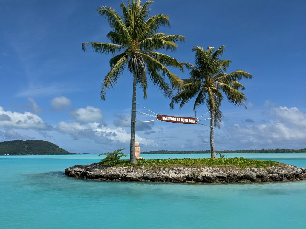 Aéroport de Bora Bora