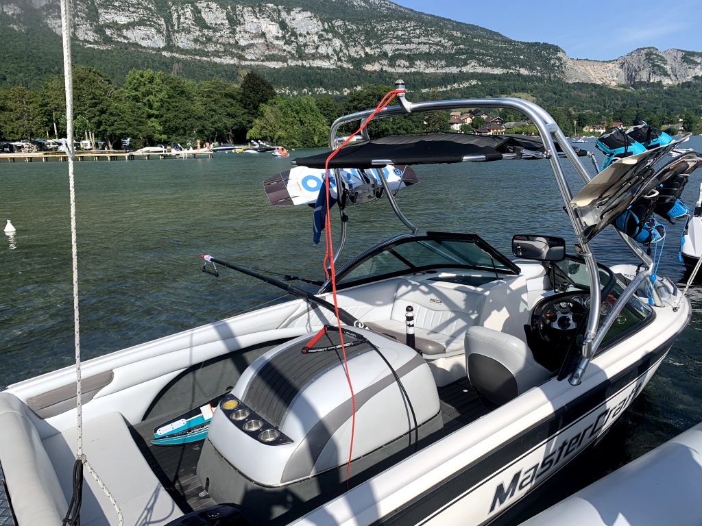 Notre bateau pour le wake board