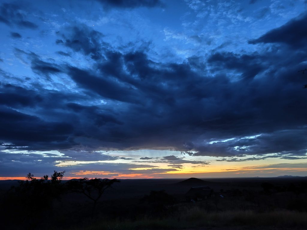 Coucher de soleil au Serengeti