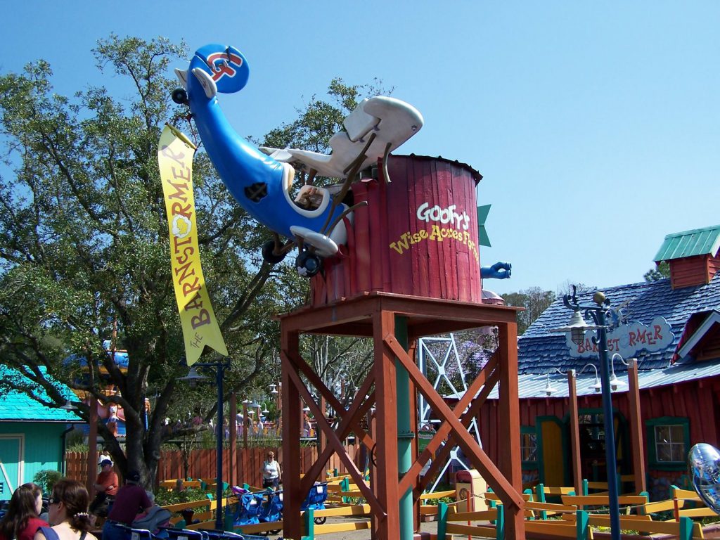 Goofy's Barnstormer