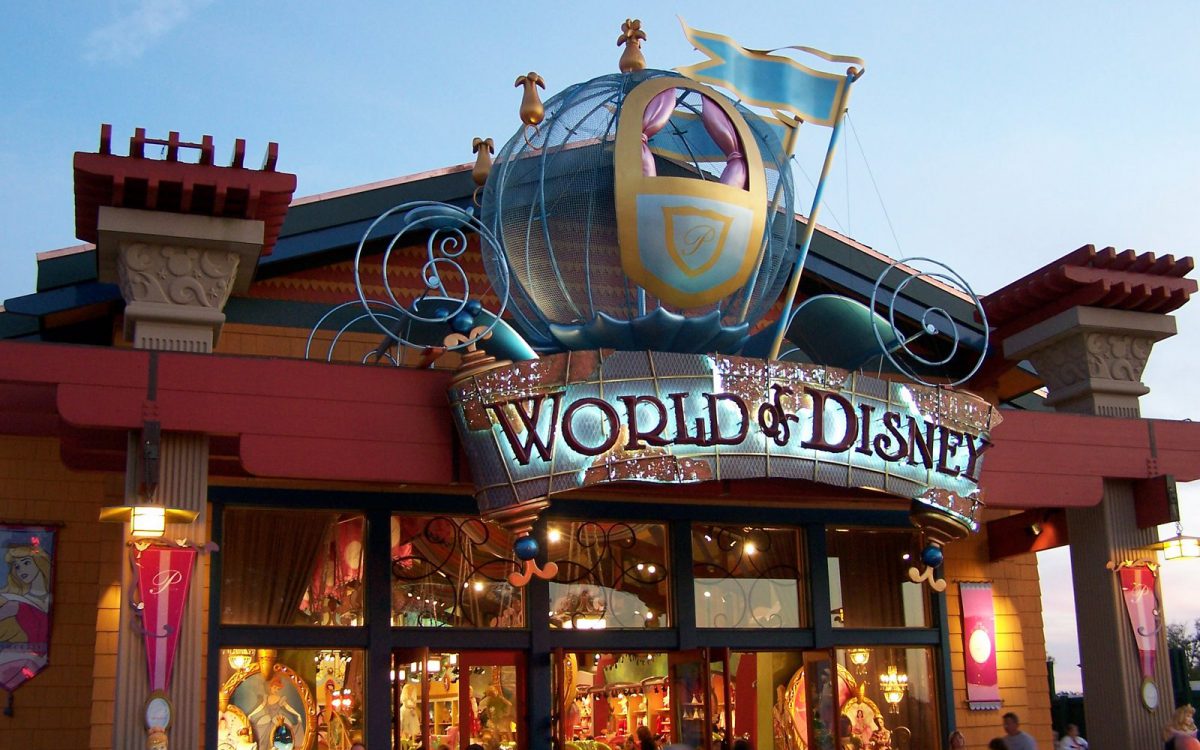 World of Disney, une boutique immense