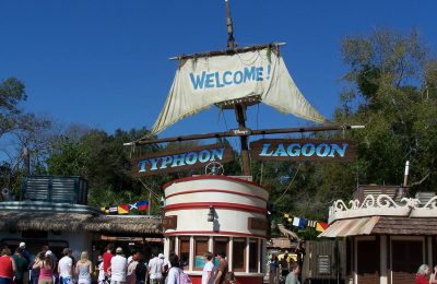 L'entrée de Typhoon Lagoon