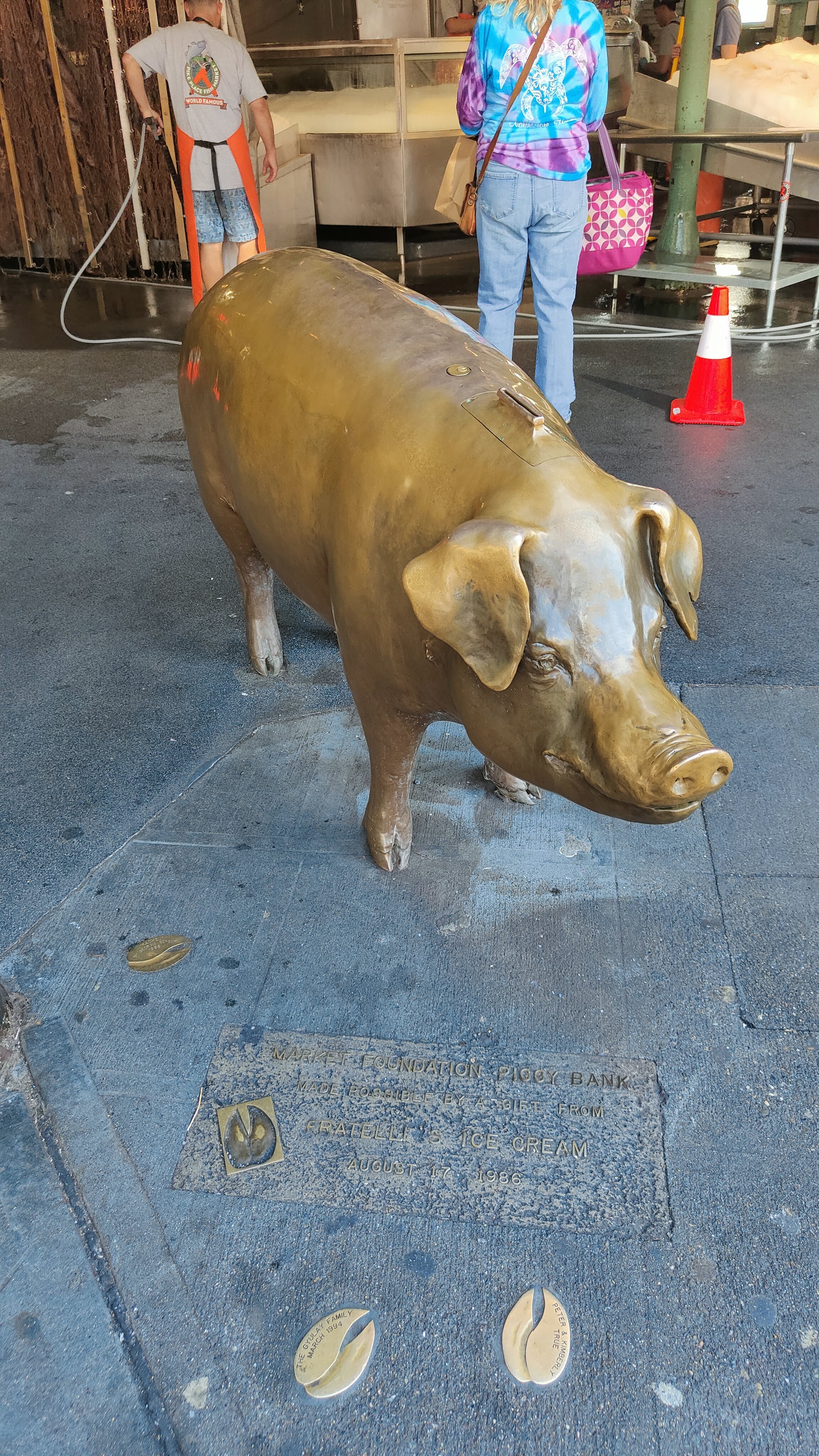 La statue de la truie Rachel