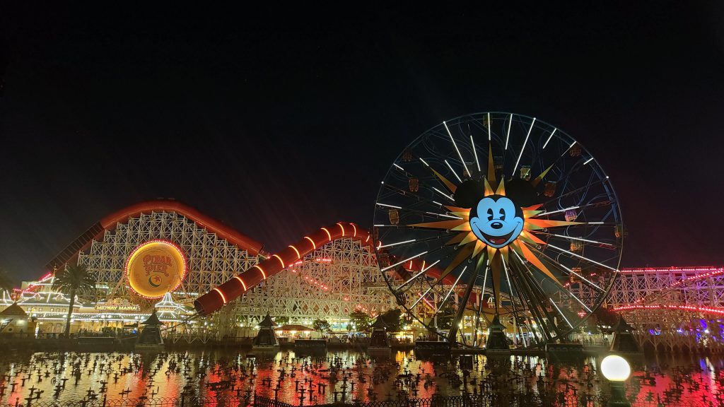 Pixar Pier en attendant World of Color – ONE