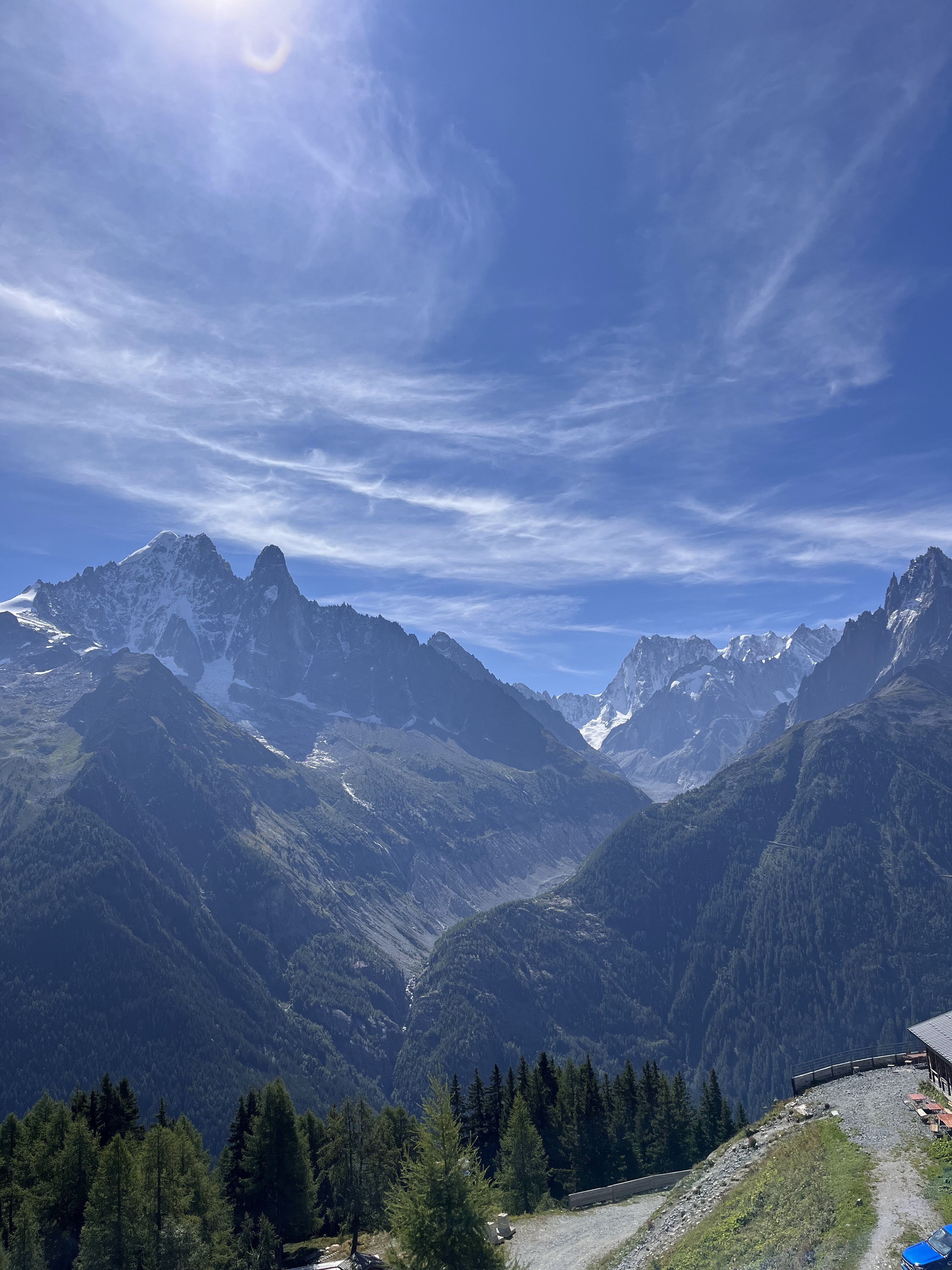 Vue sur la vallée de Chamonix